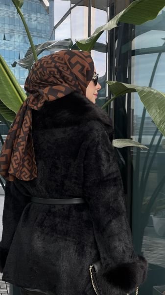 YOUS ŞAL